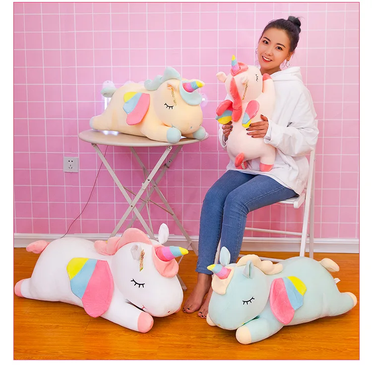 批发30厘米可爱柔软独角兽毛绒枕头超柔软毛绒婴儿玩具