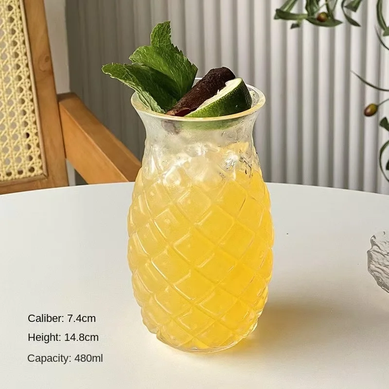 Modern Style Embossed Grid Pattern Transparent Pineapple Cup Creative Cocktail Glass for Parties for Wine & Juice Drinking