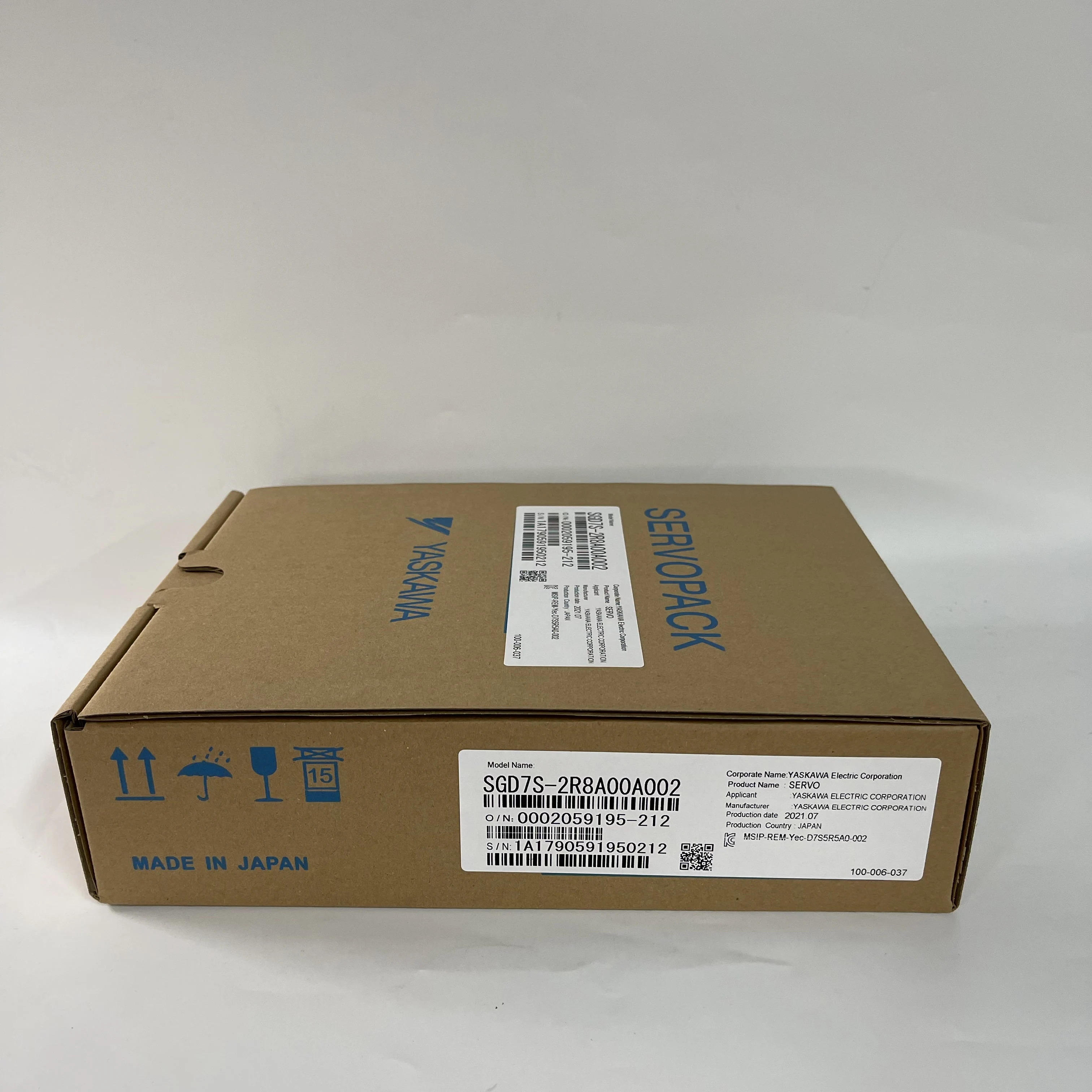 Yaskawa Servopack Servo Drive SGD7S-2R8A00A002 Yaskawa Servopack Servo Drive SGD7S-2R8A00A002