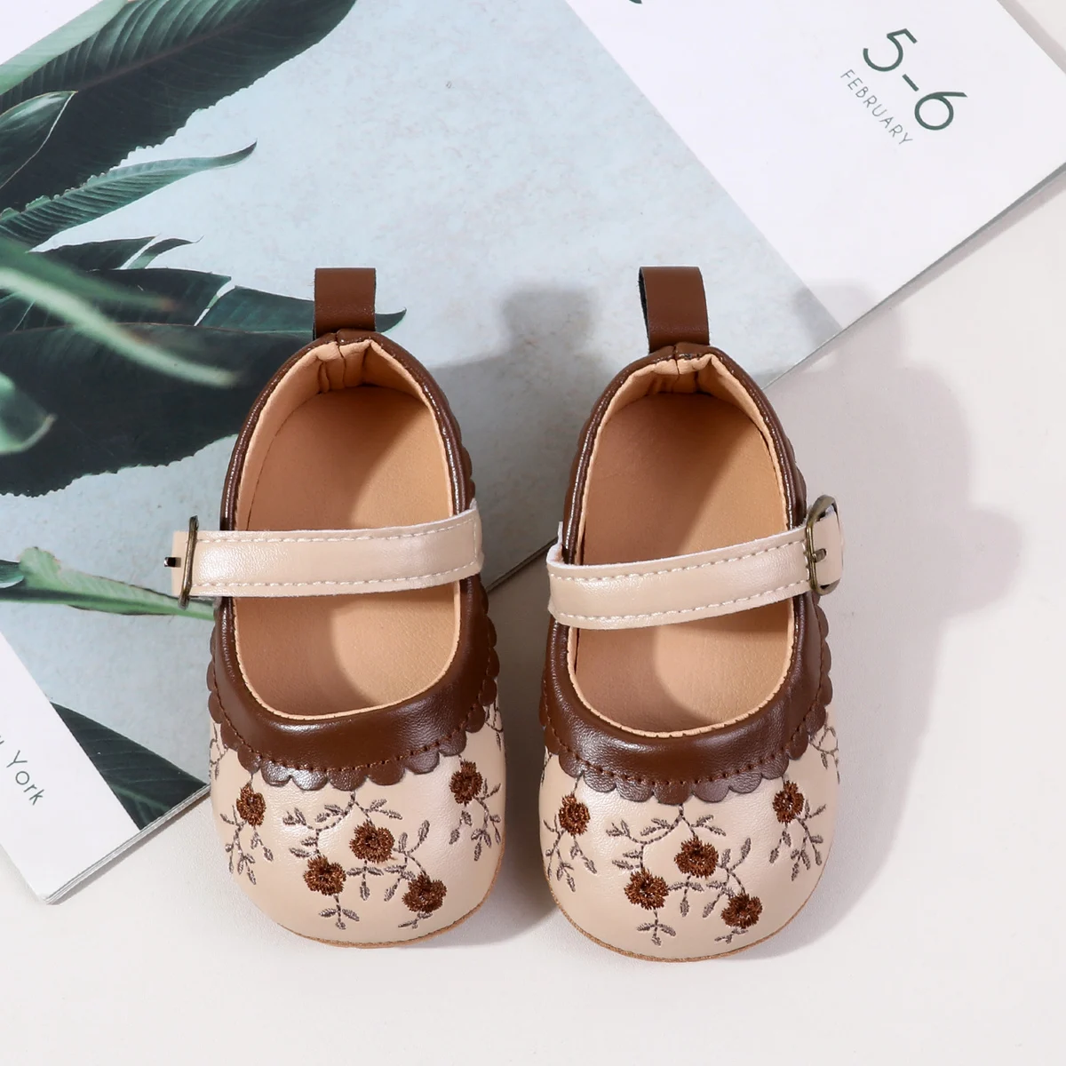 Unique Flower Embroidery Design PU Material Toddler Baby Shoes for Girls details