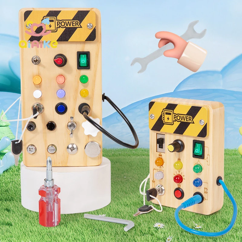 НОВАЯ деревянная обучающая доска Монтессори для малышей с переключателями, светодиодной подсветкой, имитацией розетки, обучающими пособиями, игрушками на развитие жизненных и когнитивных навыков