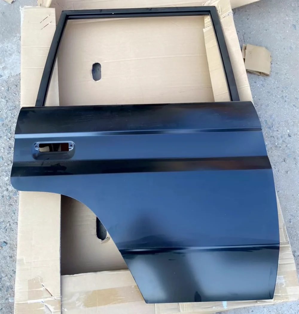 TO-YOTA Land Cruiser 70 Series FJ70 LC70 BJ70 Rear Door Panel TO-YOTA Land Cruiser 70 Series FJ70 LC70 BJ70 Rear Door Panel