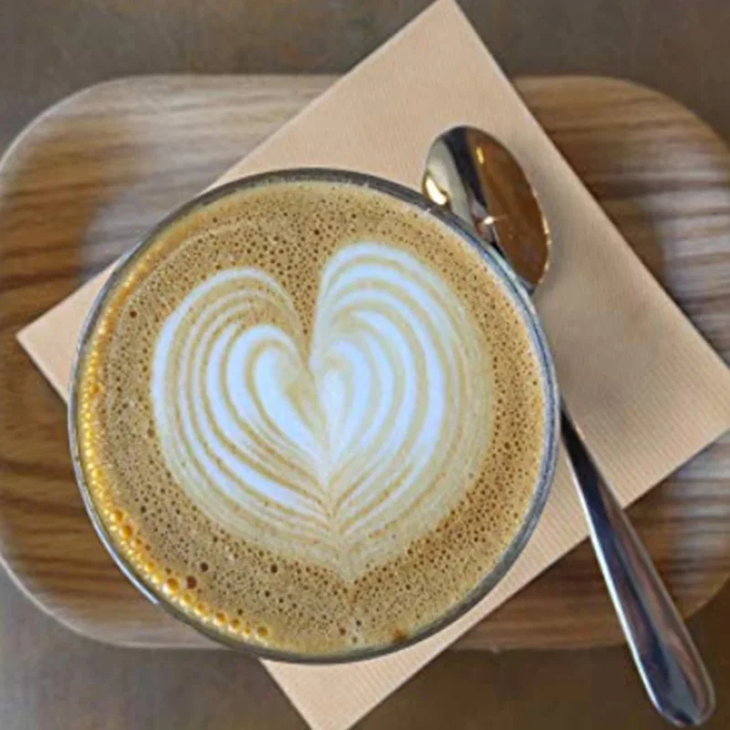 RTS переработанная оптовая продажа с логотипом на заказ, белые одноразовые салфетки из древесной массы для обеда