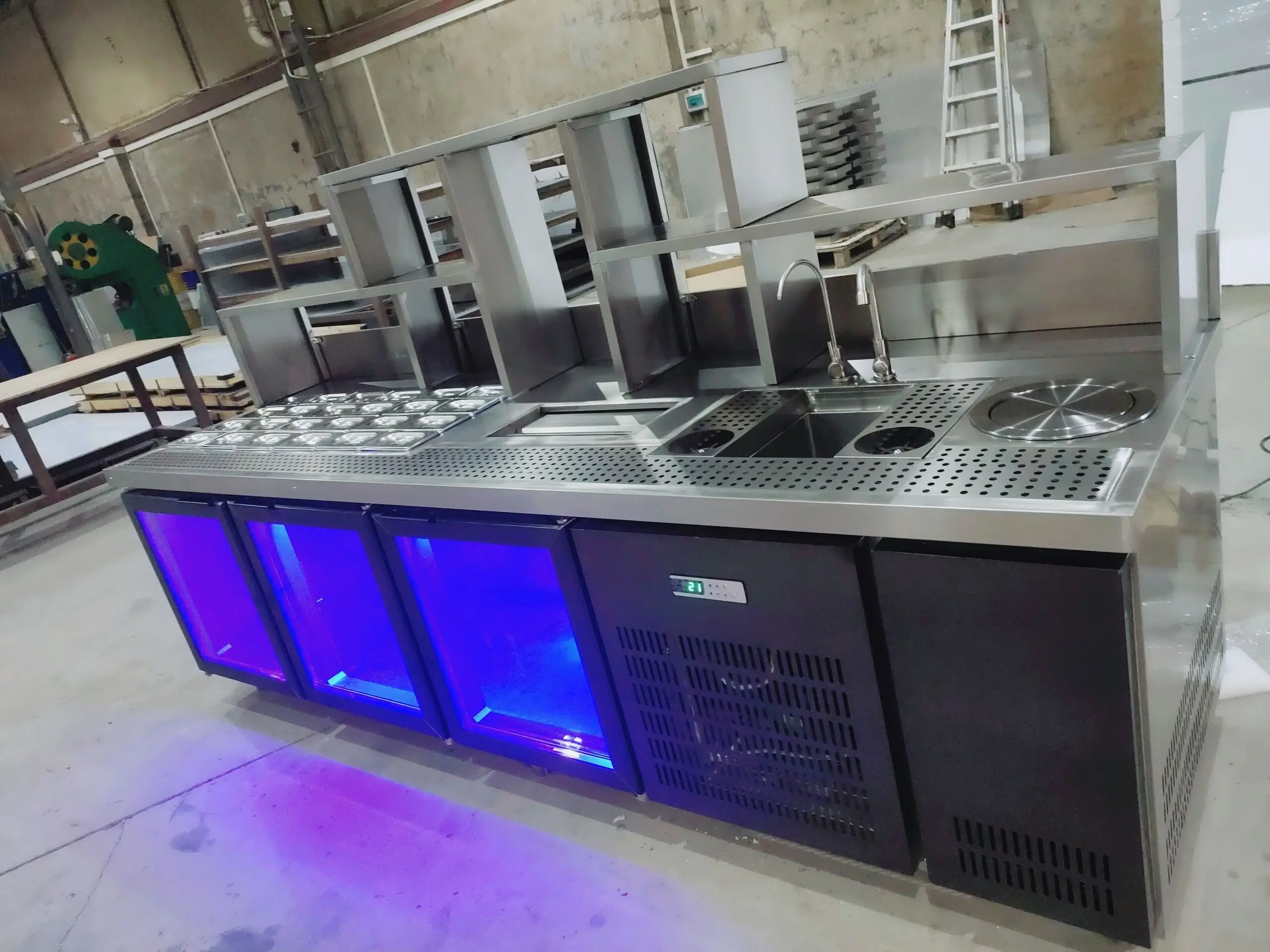 New Arrival  Factory Offered Various of Bubble Tea Preparing Working Station Table Counter Milk Tea Counter Fridge