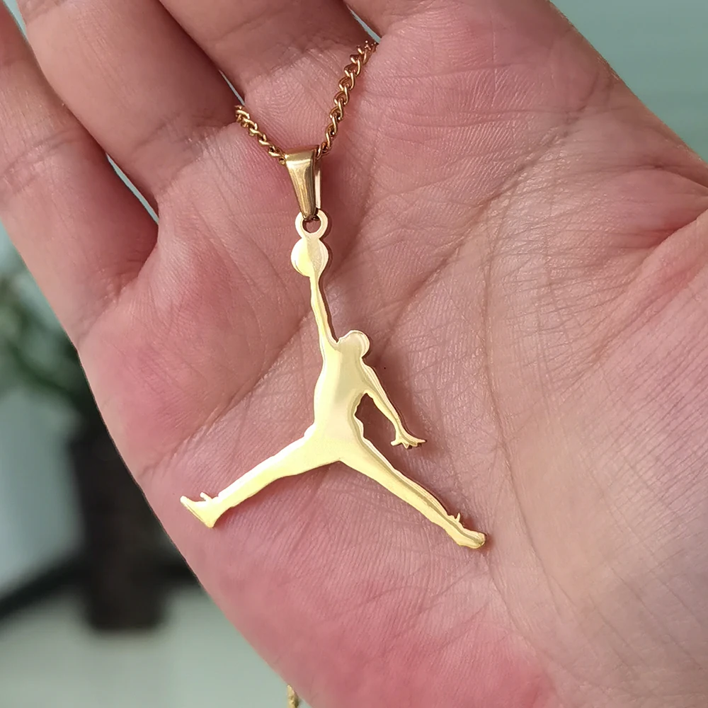 新款金色乔丹标志吊坠项链高抛光乔丹篮球魅力项链不锈钢号码23球员