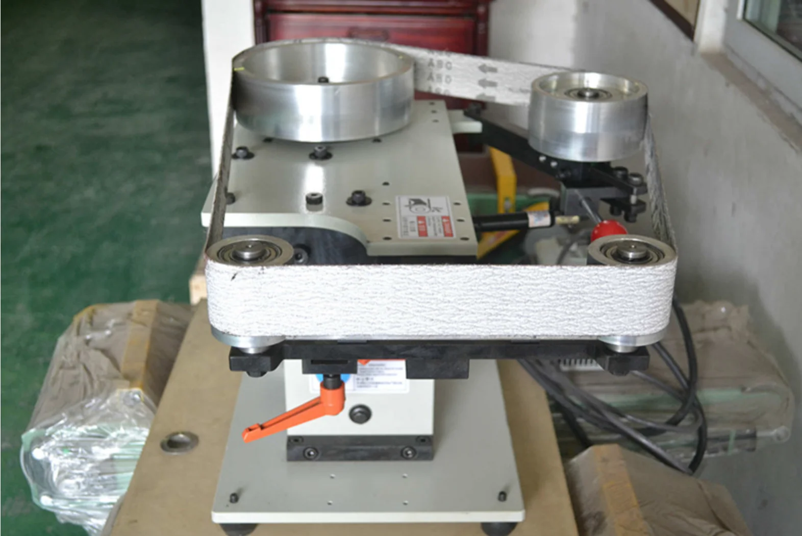 Multifunctional Bench Grinder Metalworking Portable Oscillating Belt Sander 2x72 for Knife Making