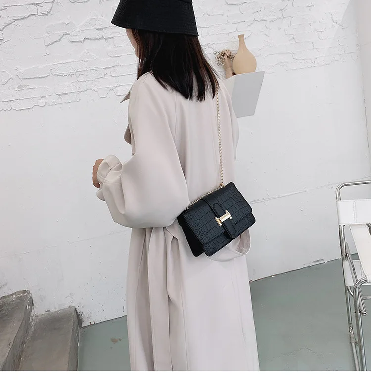 2023 Chic Crocodile Print Leather Shoulder clutch purse handbag Women Trendy Ladies Alligator 2023 mini fashion bag