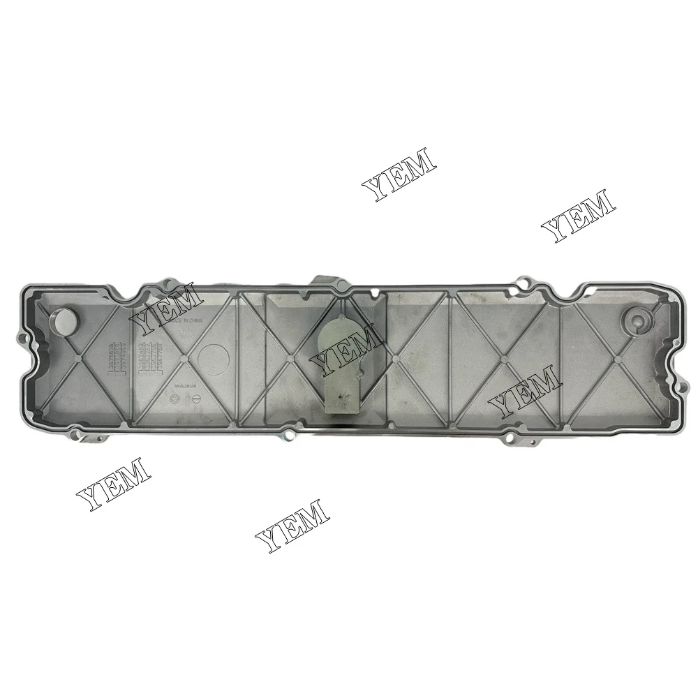 Valve Chamber Cover 4932649 for Komatsu 6D114 Engine Standard Size Engine Parts 6