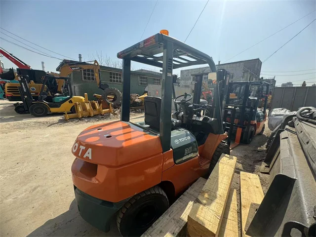 トヨタ　フォークリフト　ジェネオ　GENEO TOYOTA FORKLIFT GENEO-B(ジェネオビー) | 製品情報 | トヨタL＆F