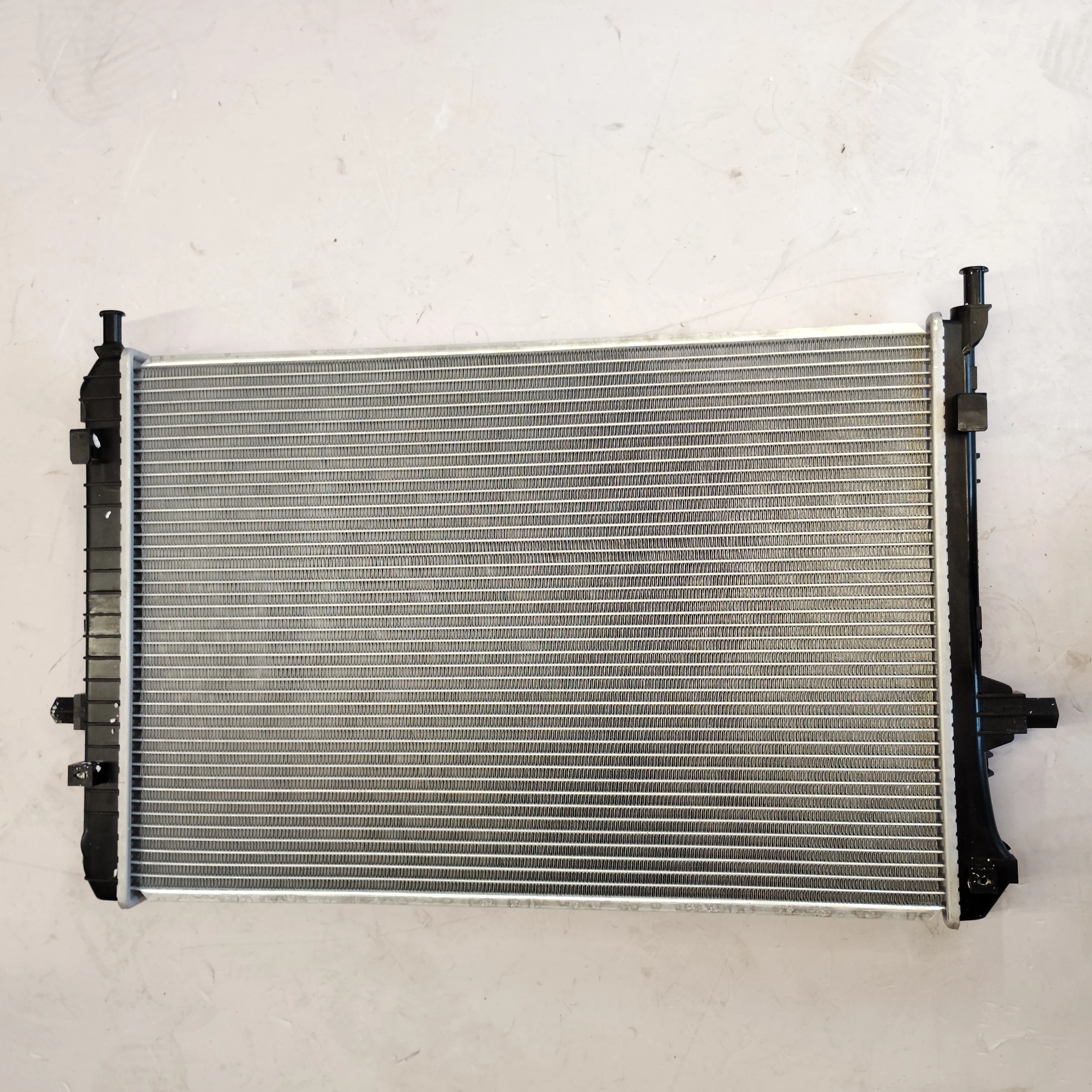 Mechanical Radiator for Changan Chana CS35 1.6L 1301100BN01