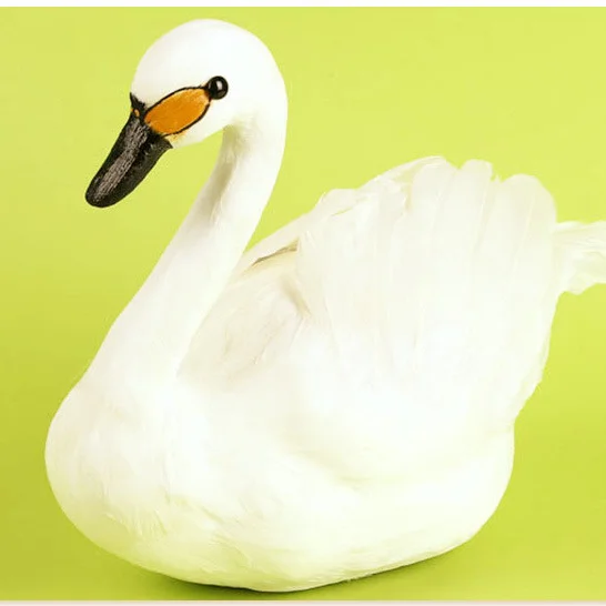 1 PCS Animal Model Simulation Swan Feather Craft Photography Props Garden Ornament Wedding Party Decoration  Swan