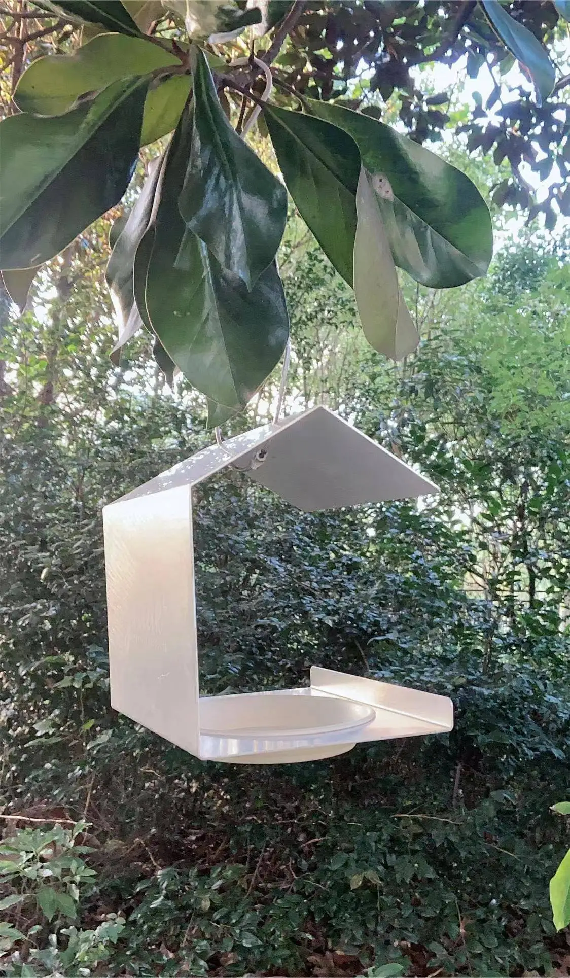 Outdoor Birds Feeder Wooden Perch and Rain Cover Roof Metal Bird House ...