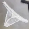 Bianco (senza lettere)