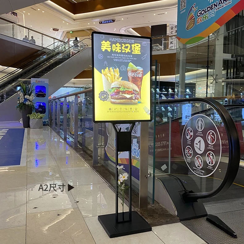 Tablero KT con Soporte Personalizado Pequeño Estante Vertical de Carteles Poster Estante de Piso Vertical Tipo Estantería de Hierro para Exhibición