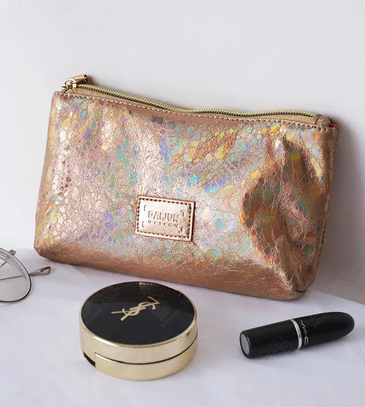 modella makeup bolsa