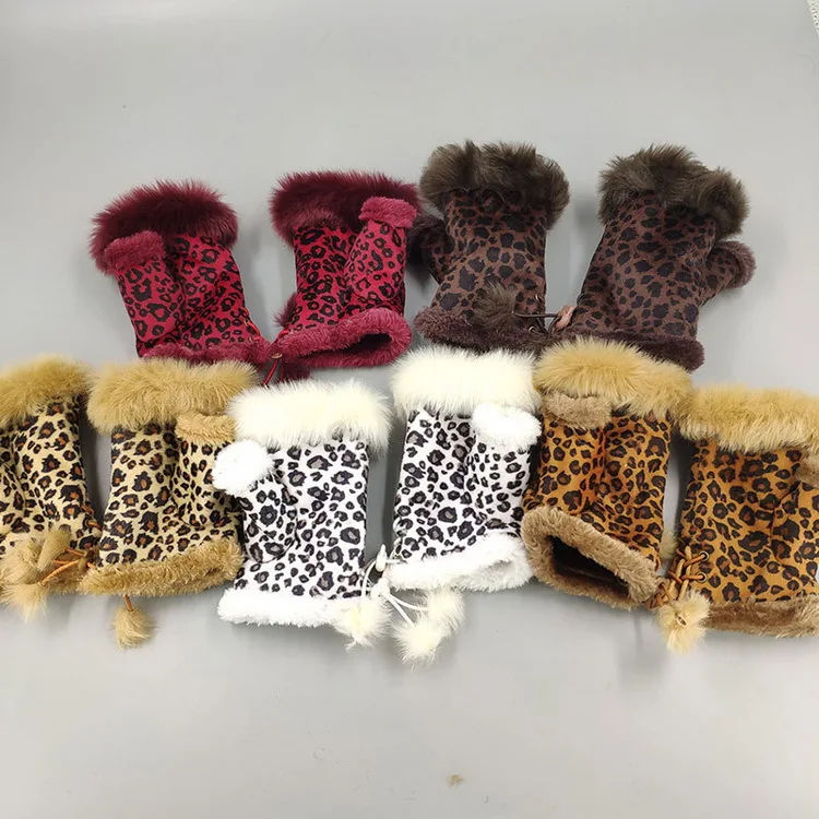 fur mitten gloves (23).jpg