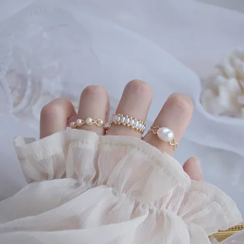 Korean Vintage Design 14k Gold Plated Freshwater Pearl Finger Ring Elastic Twist Real Pearl Opening Ring