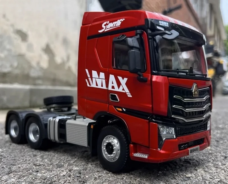 SINOTRUK 1:24 Howo MAX Tractor Head Model ZZ4257V344JB1 - New with