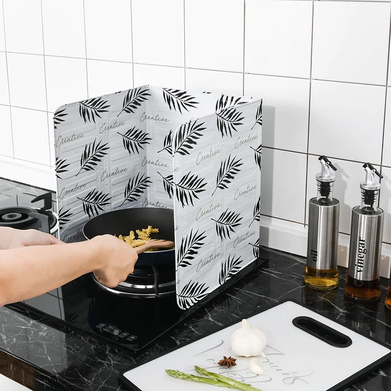 Useful Kitchen Aluminum Foil Plate Prevent Oil Anti Splash Wall Shield Guard 