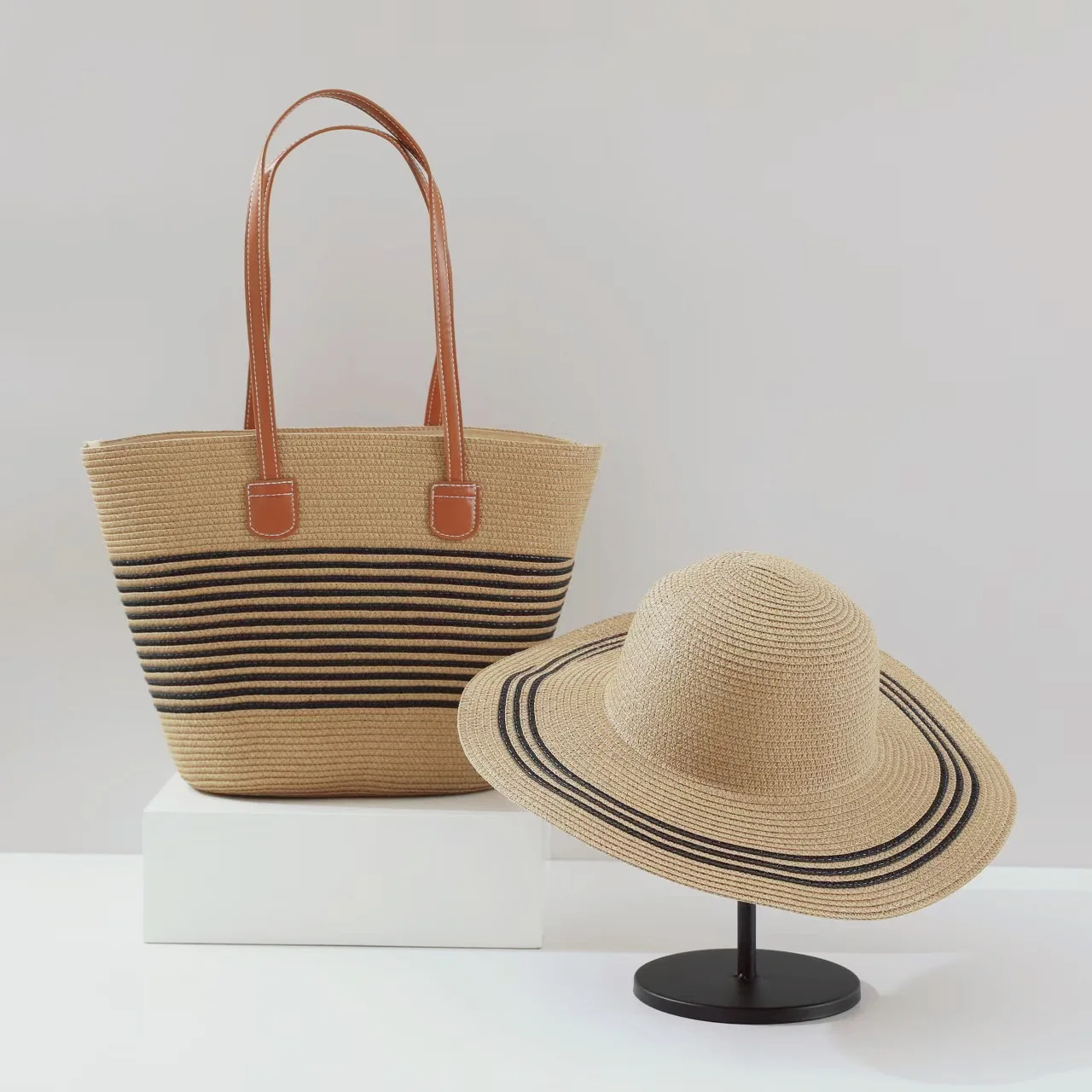 Artisanal Woven Straw Tote with Zipper Closure Handcrafted for Portable Travel & Daily Use French Elegance & Beach Vibe