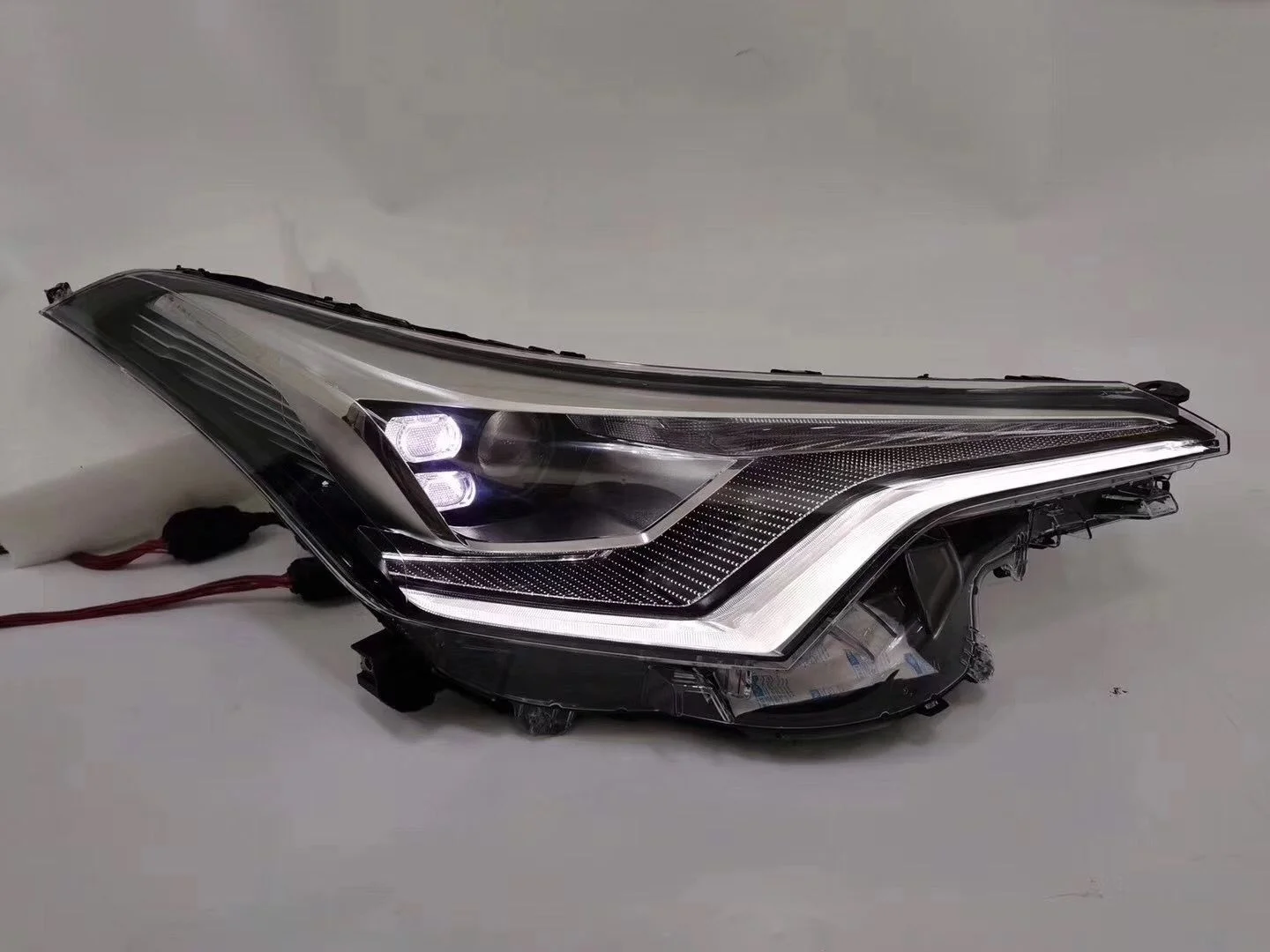 トヨタ CHR LEDヘッドライト 本体 トヨタCHR C-HR用の新着フルLEDヘッドライト| Alibaba.com