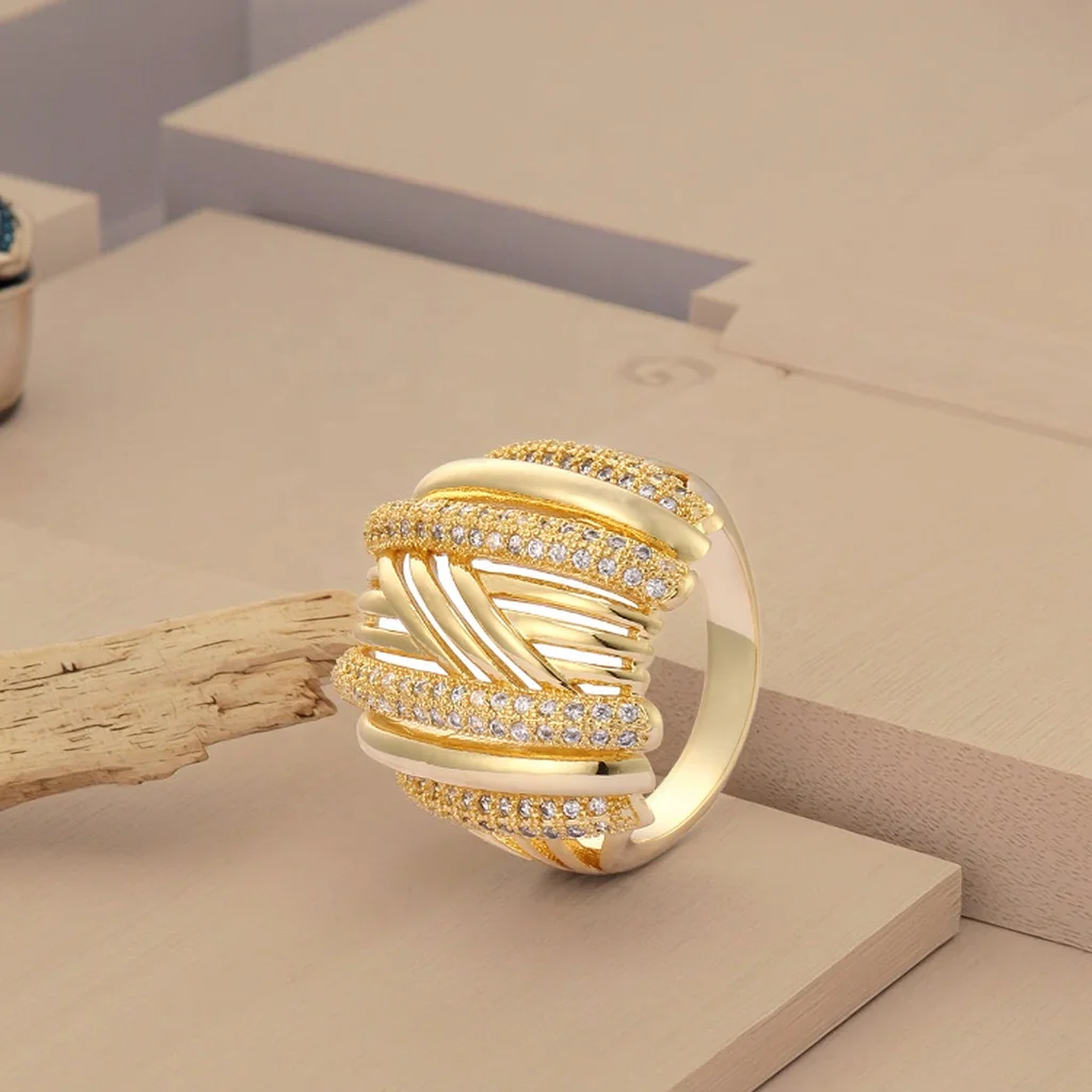 Custom Designs Women Engagement Gold Plated Wedding Ring Wholesale