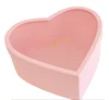 Caja de regalo con ventana en forma de corazón (rosa grande)
