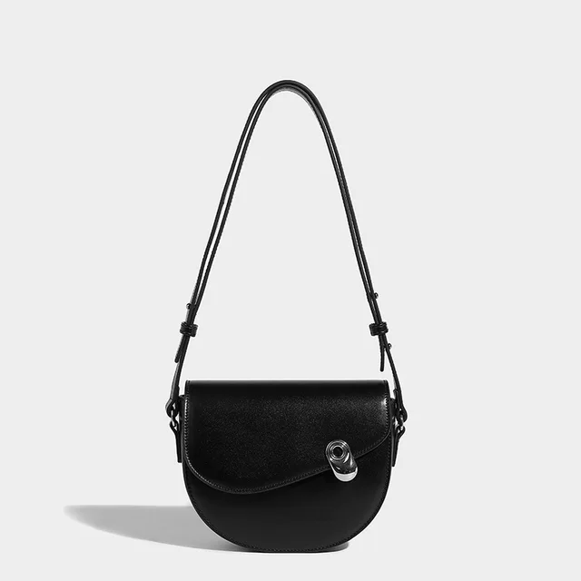 Saddle half circle oblique cross bag single-shoulder female 2024 new popular niche urban female bag this year