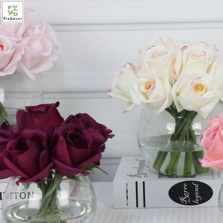 High Quality Customized Artificial Real Touch Rose Flower Floral Arrangement with Globe-shaped Vase and Resin Water