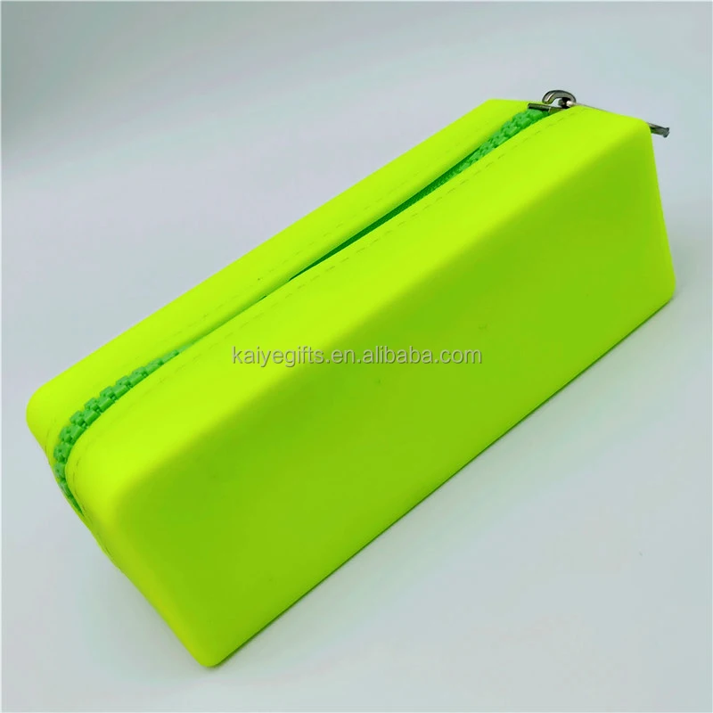silicone purse