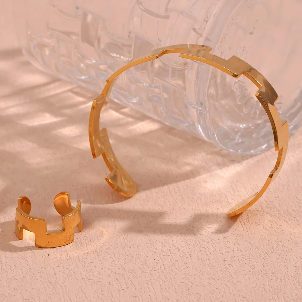 Geometric Minimalist Jewelry 18k Gold Plated Ring Stainless Steel Open