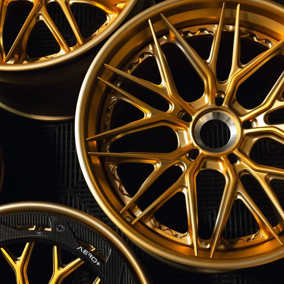 Shop Our Selection of Deep Lip Concave Rim Wheels for BMW