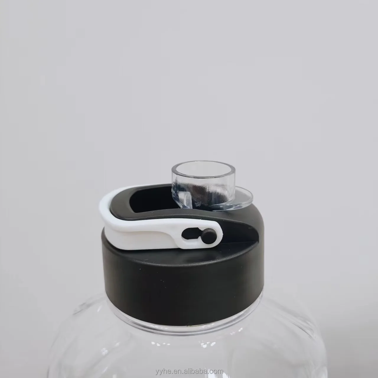 2.2l Top Seller Outdoor Plastic Large Capacity Water Jug Gym Leak Proof