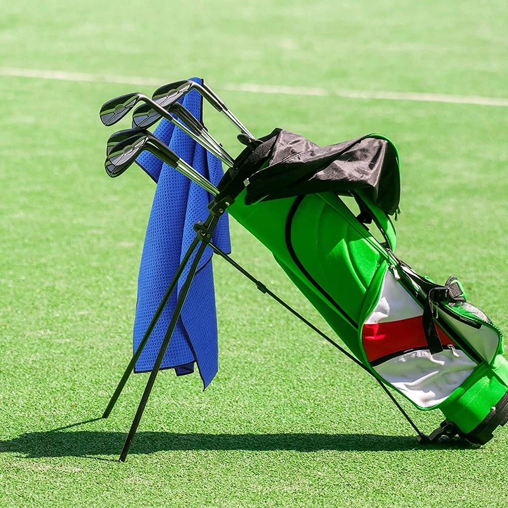 Center Cut Microfiber Golf Towel Custom Waffle Texture Towel With Center Slit Center Hole Drapes