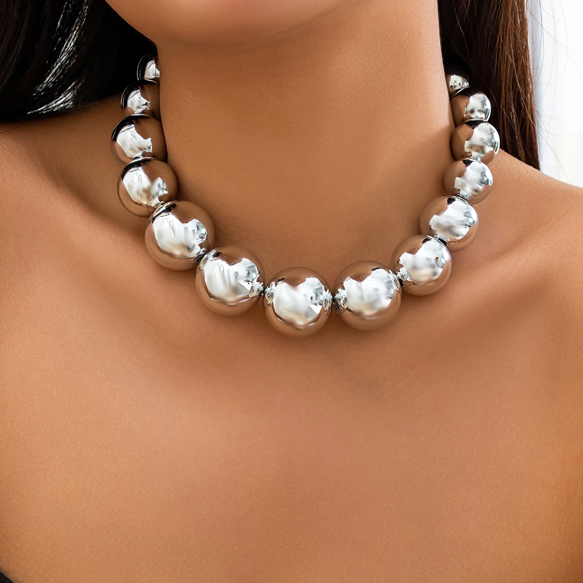 ★PEARLY MORE★ Pearl Point Ball Chain Choker Necklace Exaggerated Big Ball Beaded Chain Choker Necklace for Women