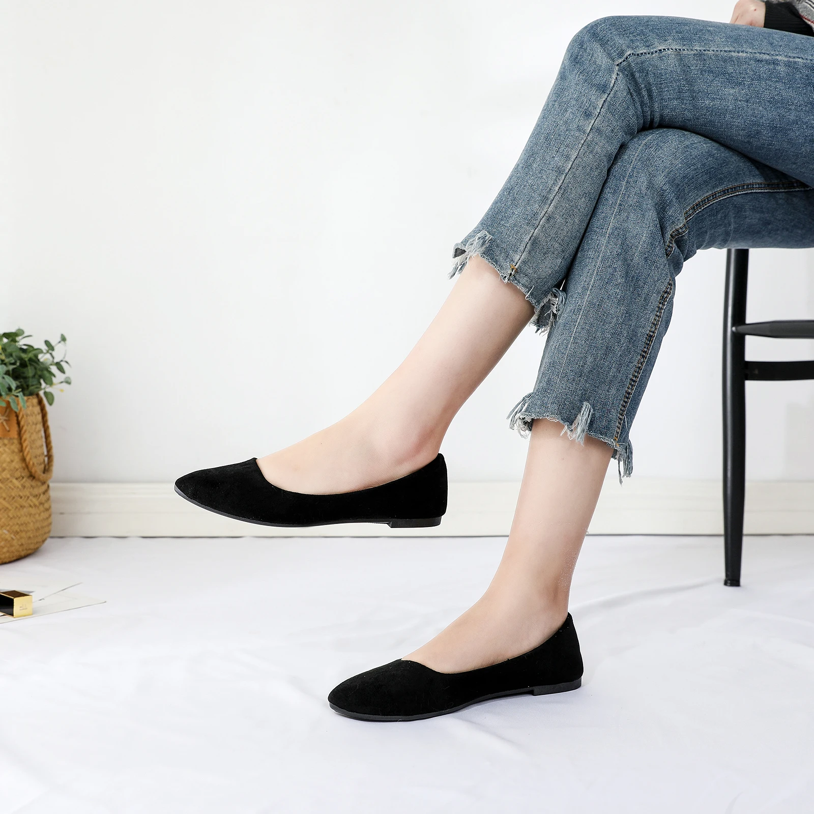 Custom Factory Design Single Leopard Pointed Women's Shoes Flat Shoes Female for Women Ladies New Style