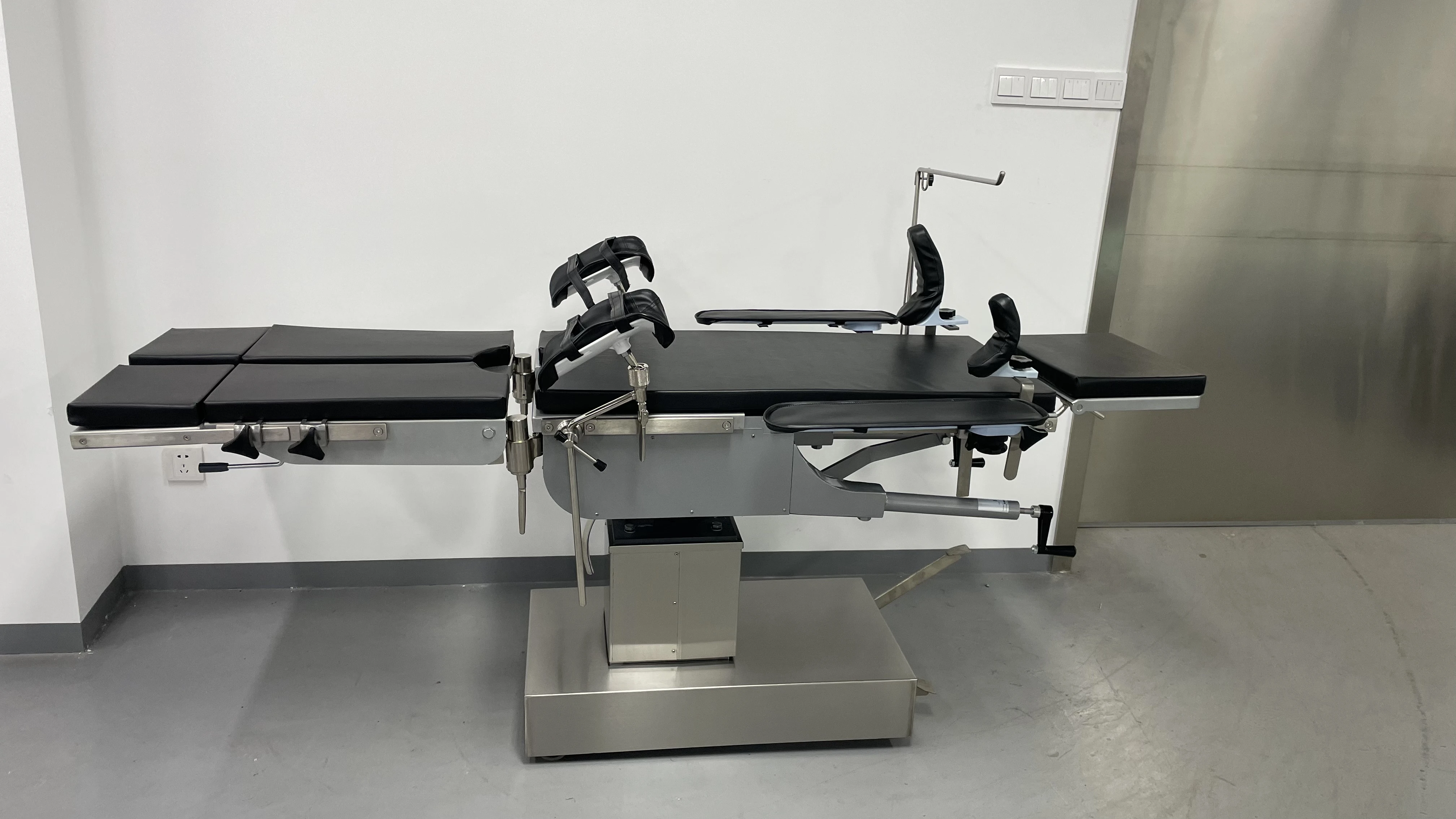 SXS3008 Ot Table Operating Surgical Mechanical Leg Split Surgical Table Bed