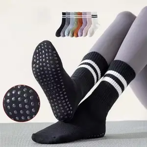 Professional Non-slip Yoga Fitness Socks Professional Mid-calf Yoga Non-slip High-grade Sports Shock-absorbing Socks