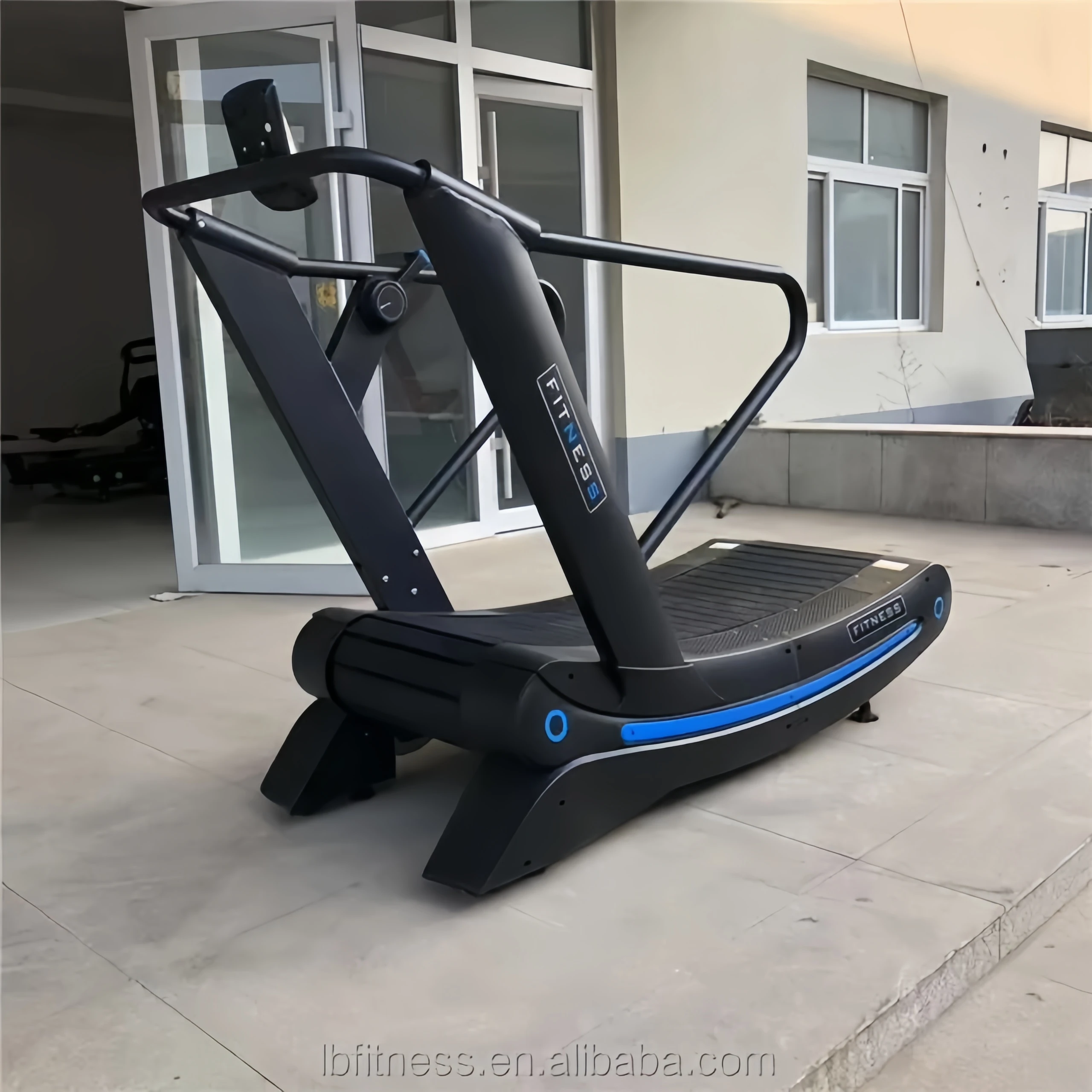 Factory Direct Sale Curved Silent Treadmill Commercial Home Treadmill