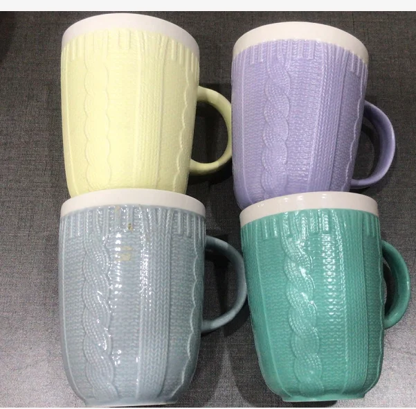 Creative Ceramic Coffee Mug With 3D Embossed Knit Sweater Pattern Mug