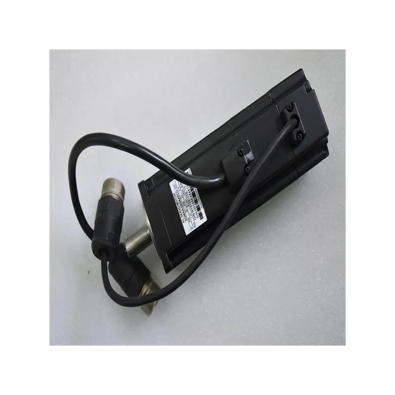 1PC新しいYaskawa SGMMS-08ADC6E ACサーボモーターSGMMS08ADC6E 1PC新しいYaskawa SGMMS-08ADC6E ACサーボモーターSGMMS08ADC6E