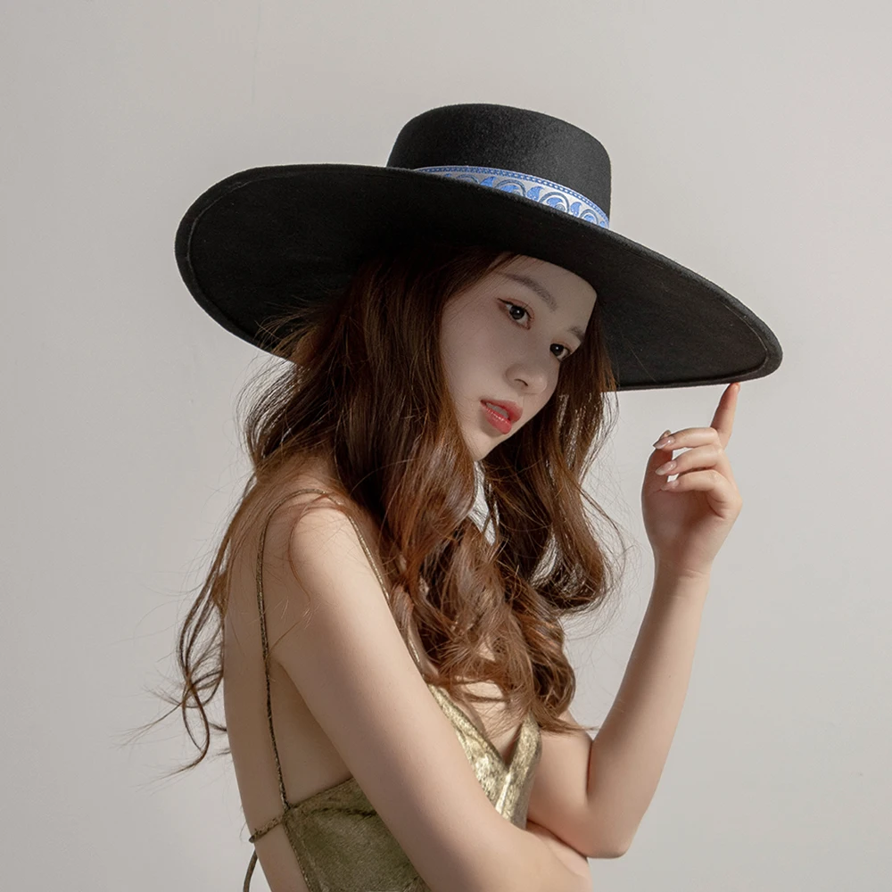 100% Wool Felt Pork Pie Hat Extra Wide Brim Felt Hat With Embroidery Ribbon Band OEM Customization Available