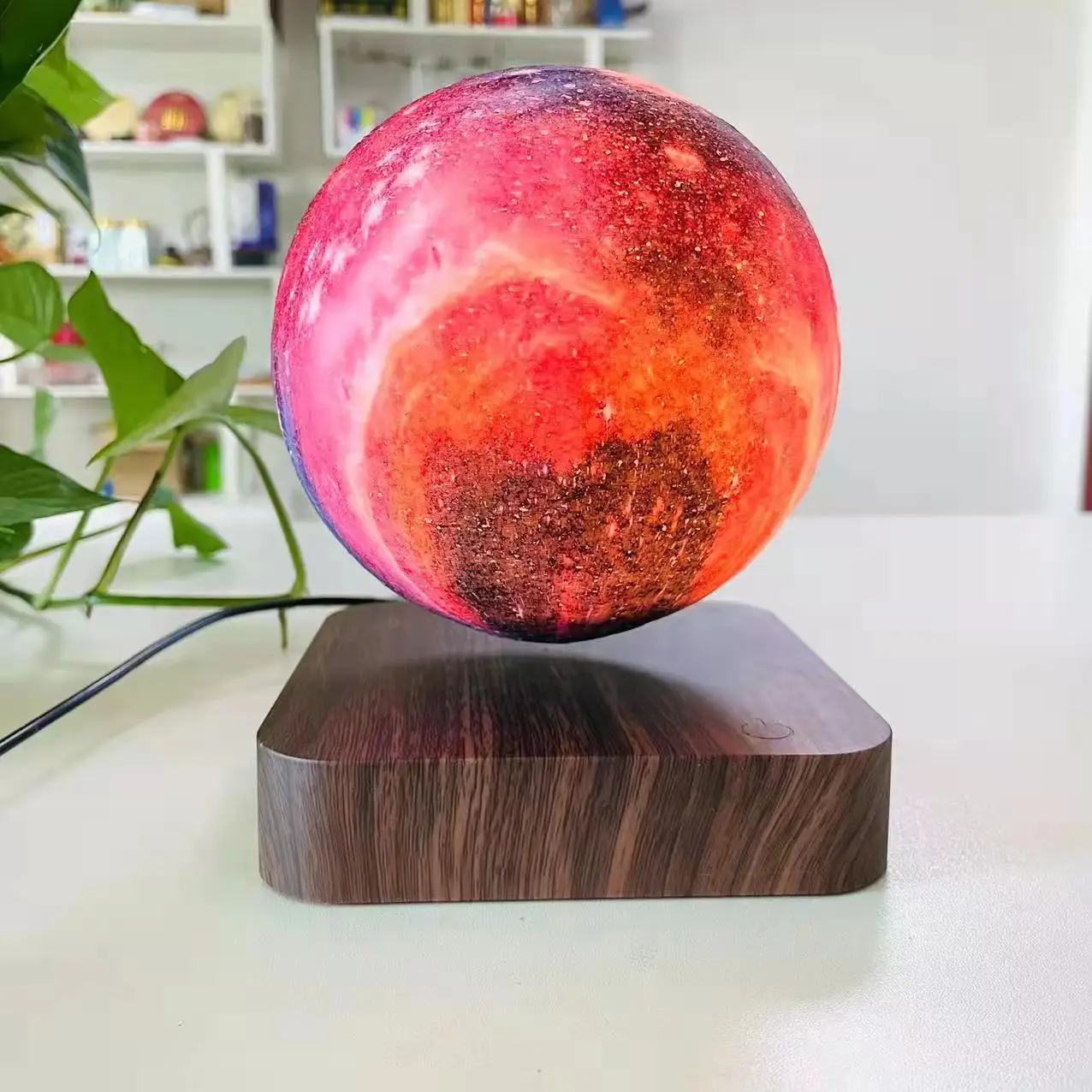 Magnetic Levitation Floating Planets and Moon Table Lamp