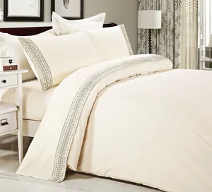 2026 New Design Factory Wholesale  Solid Color Embroidery Bedding Set Selling Directly