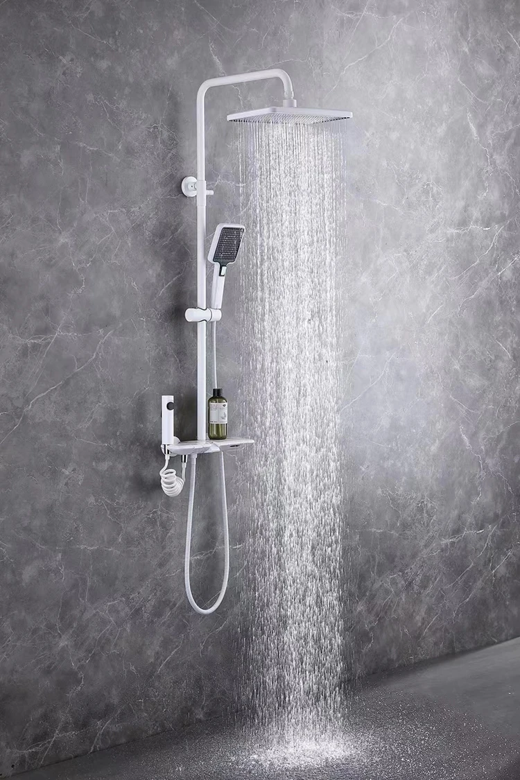 Piano Key Rainfall Juego de columna de ducha termostática Baño