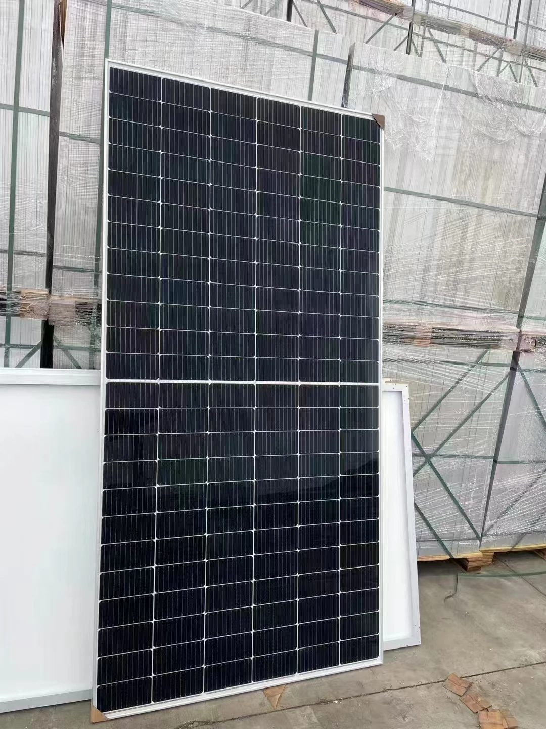 Used Solar Panels 450w 460w 550w 650w - Second-Hand Efficiency