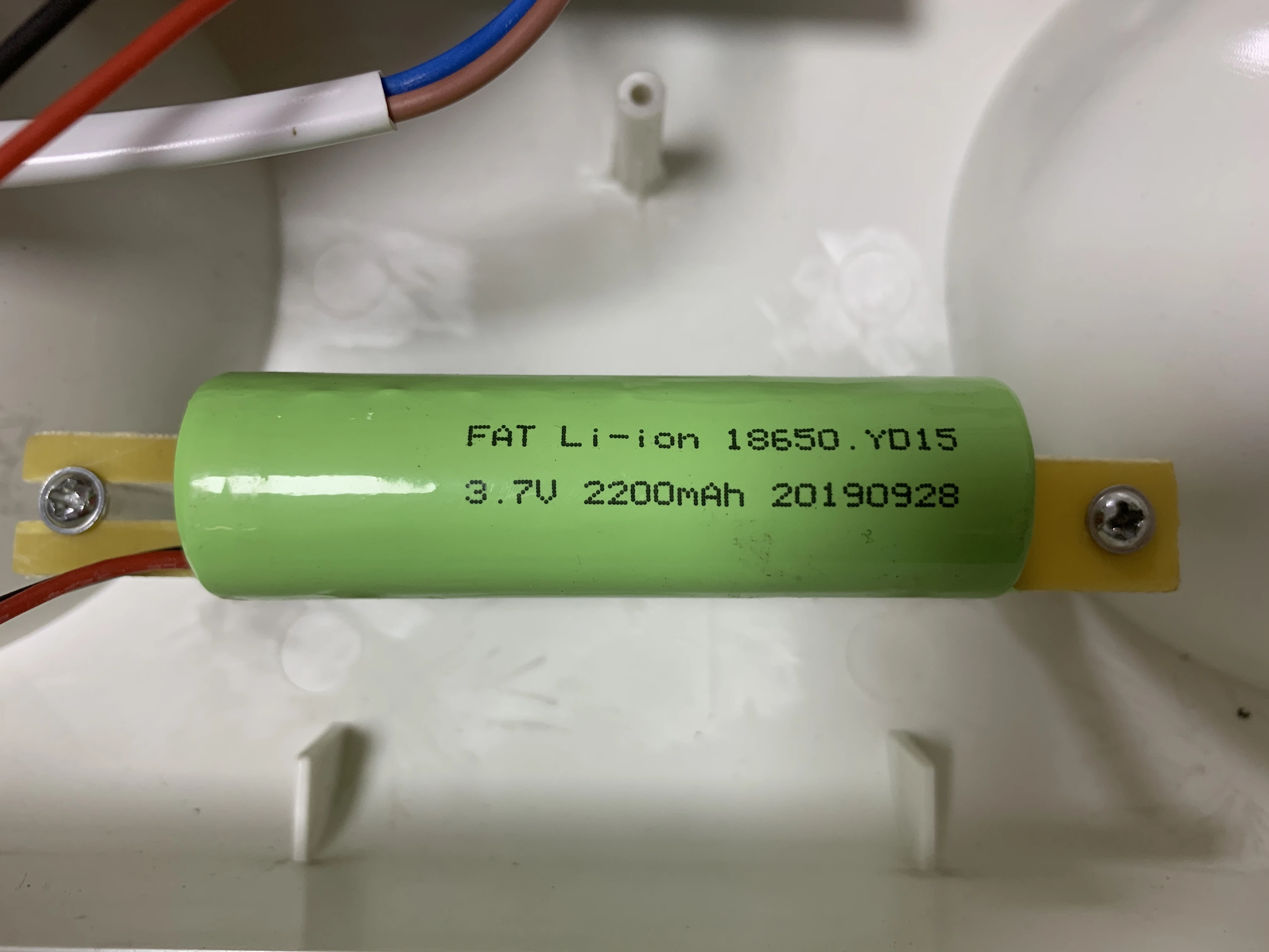 Горячая Распродажа 2021 2*3 Вт два регулируемых головки светодиодный аварийный