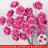 Paquete de 10 rosas en relieve en tres tonos de rosa