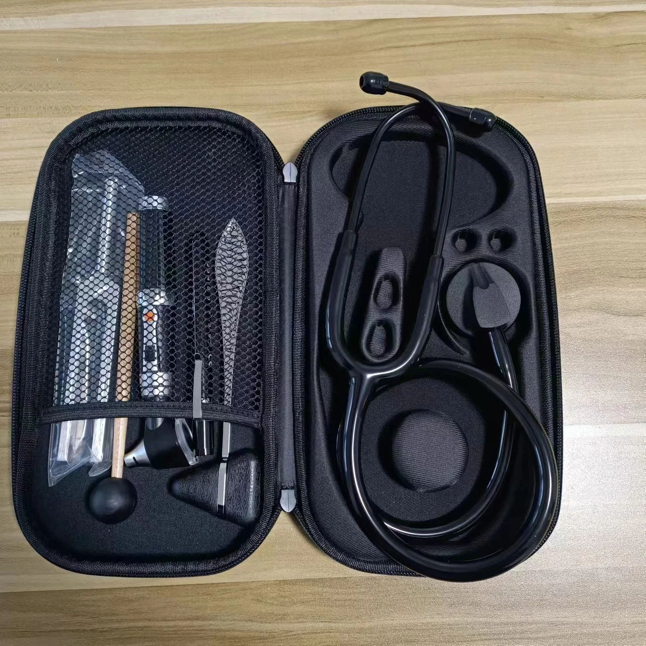 Medical Nylon Cuff Stethoscope Kits Manual Stethoscope Set Pen Light