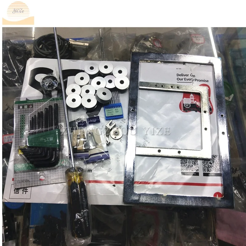 Automatic Electronic Computer Programmable Industrial Wallet Bags and Shoes Pattern Sewing Machine for Sale